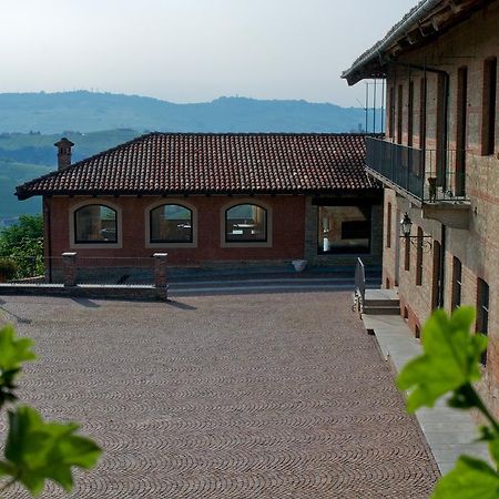 Appartement Casa Cucco à Serralunga d'Alba Extérieur photo