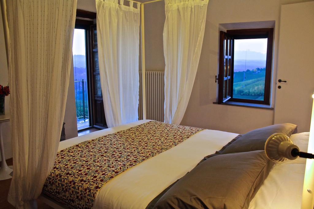 Appartement Casa Cucco à Serralunga d'Alba Extérieur photo